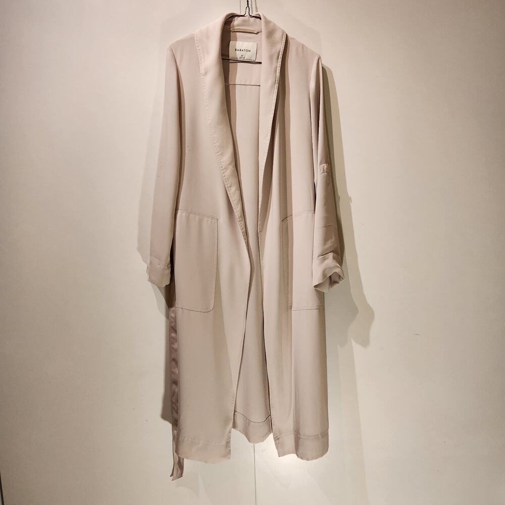 Aritzia Babaton Cream Flowy Trench Coat Sz XS Light Weight Quiet Luxury Neutral - Picture 11 of 11